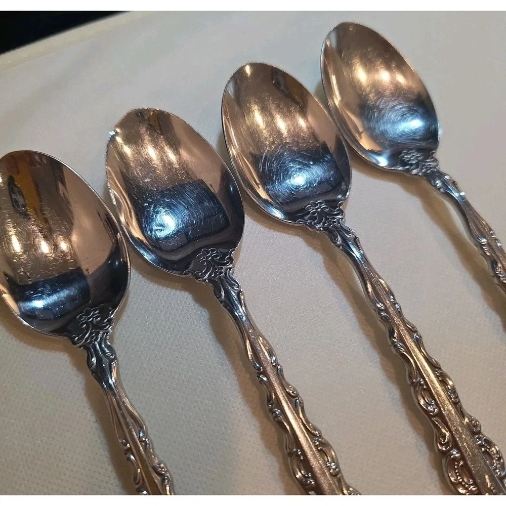 Vintage Oneida Michelangelo Stainless Steel Dinner Spoon Set Of 4